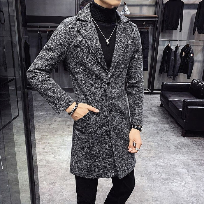 Sobretudo Masculino Vonluthen VL235, com lã batida e fechamento com botões, ideal para o inverno e combinações casuais ou sociais.