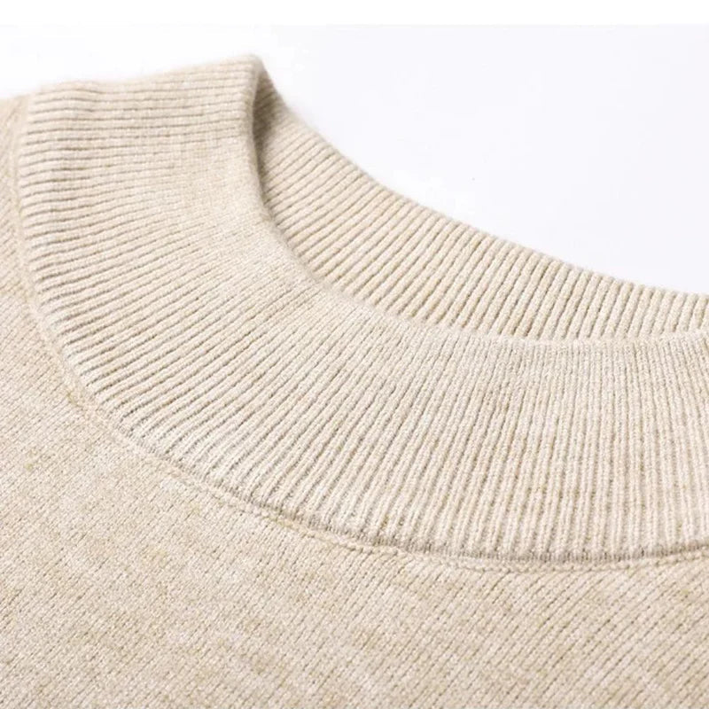 Suéter Masculino em Lã Gola Alta Vonluthen VL180, ideal para dias frios e combinações elegantes. Sofisticação e conforto.