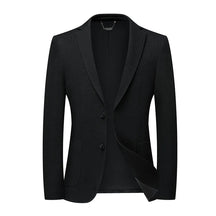 Blazer Masculino Vonluthen VL028, produzido em tecido elástico de malha, com design moderno e caimento ajustado, ideal para composições casuais e formais.