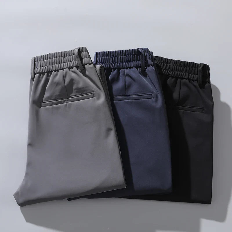 Calça Social Masculina Vonluthen VL067, modelagem slim fit, tecido premium, acabamento refinado e bolsos discretos para um visual elegante.