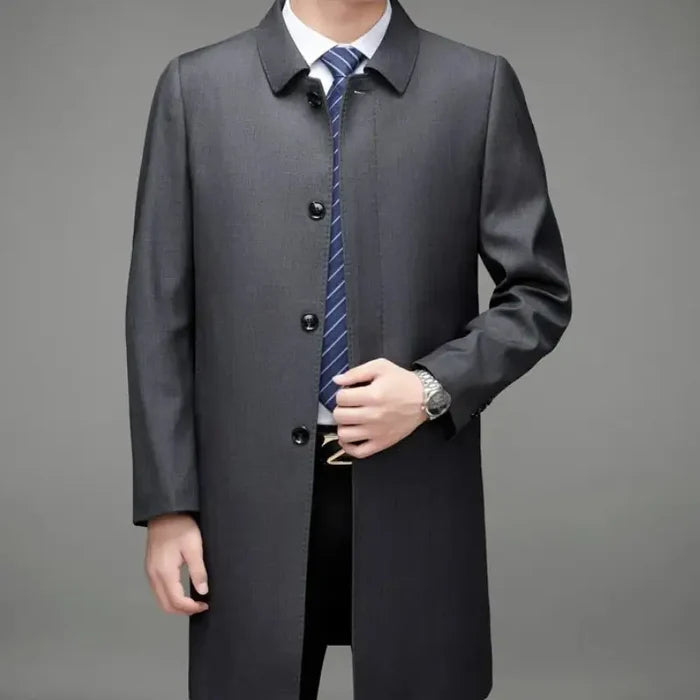 Sobretudo Masculino Vonluthen VL237, com lã batida e forro impermeável, perfeito para eventos empresariais e climas frios.