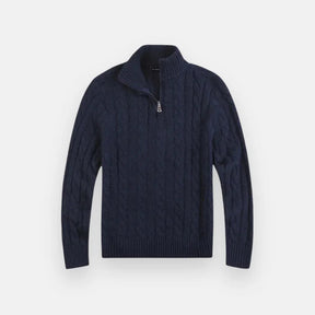Suéter Masculino em Tricot Vonluthen VL018, feito com tricot premium, modelagem ajustada e meio zíper, proporcionando um visual sofisticado e confortável.