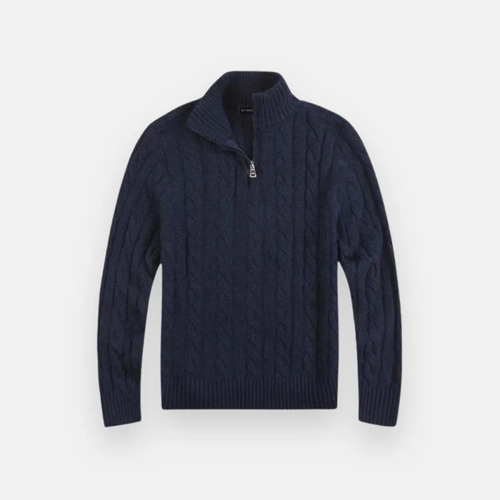Suéter Masculino em Tricot Vonluthen VL018, feito com tricot premium, modelagem ajustada e meio zíper, proporcionando um visual sofisticado e confortável.